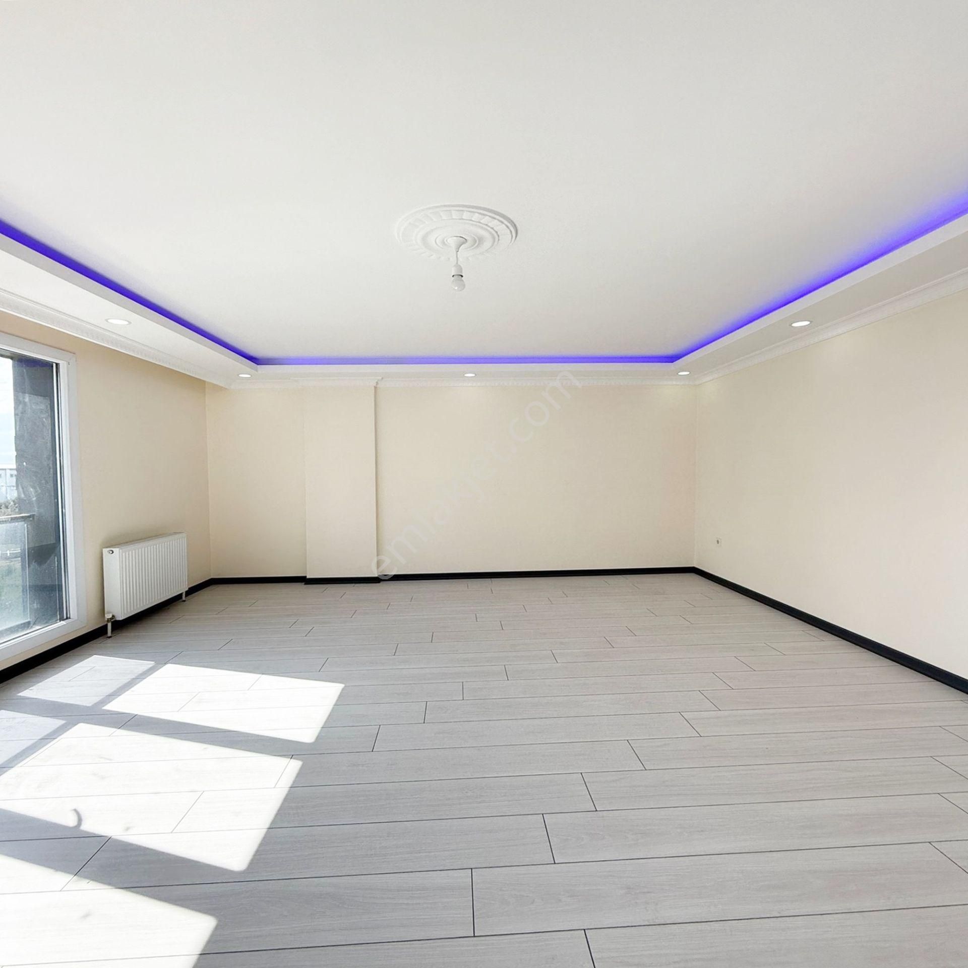 Bahçeşehir Lokasıyonda Sıfır 3+1 Şık Tasarımlı Daire - Görsel 30