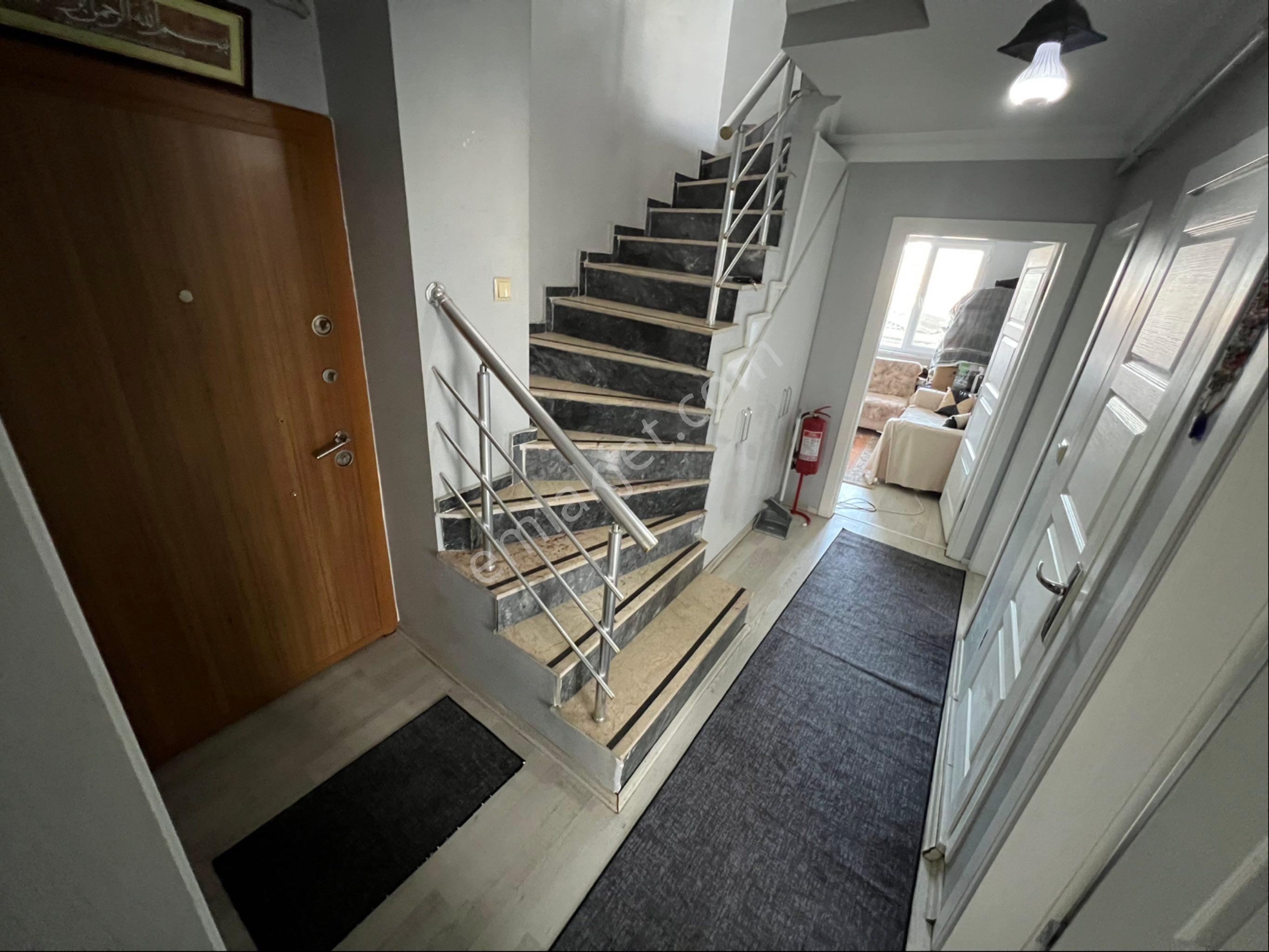 Vizyon Emlak'tan Bağlarbaşı Mh Geniş Teraslı 4+1 Dubleks Daire - Görsel 15