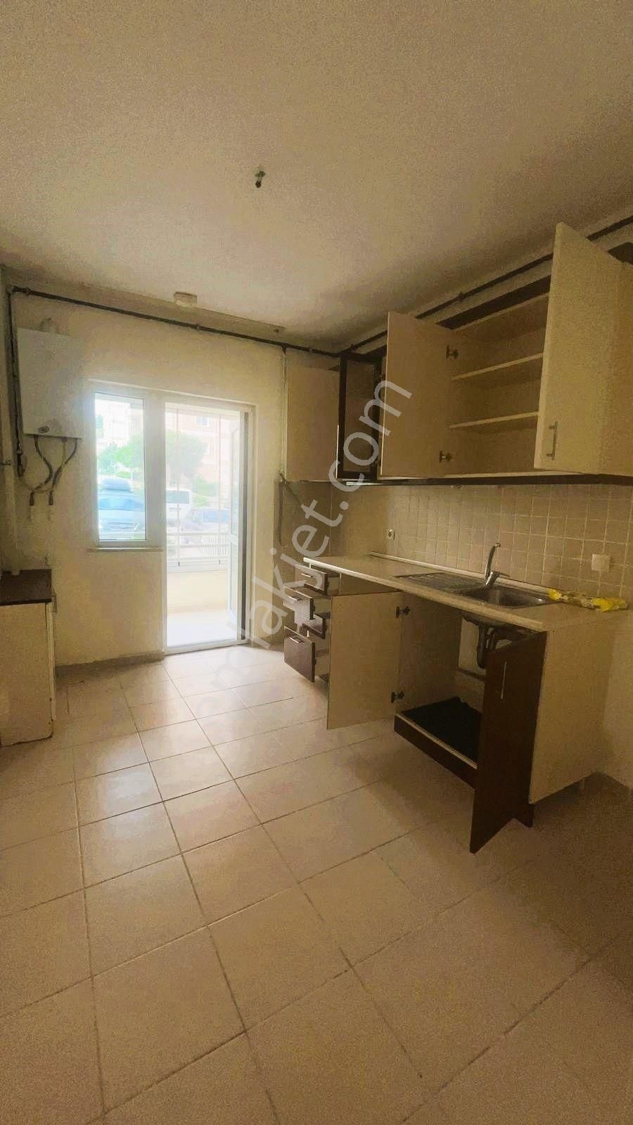 Gürsu'da Bakımlı, Masrafsız, Site İçinde 3+1 Satılık Daire - Görsel 9