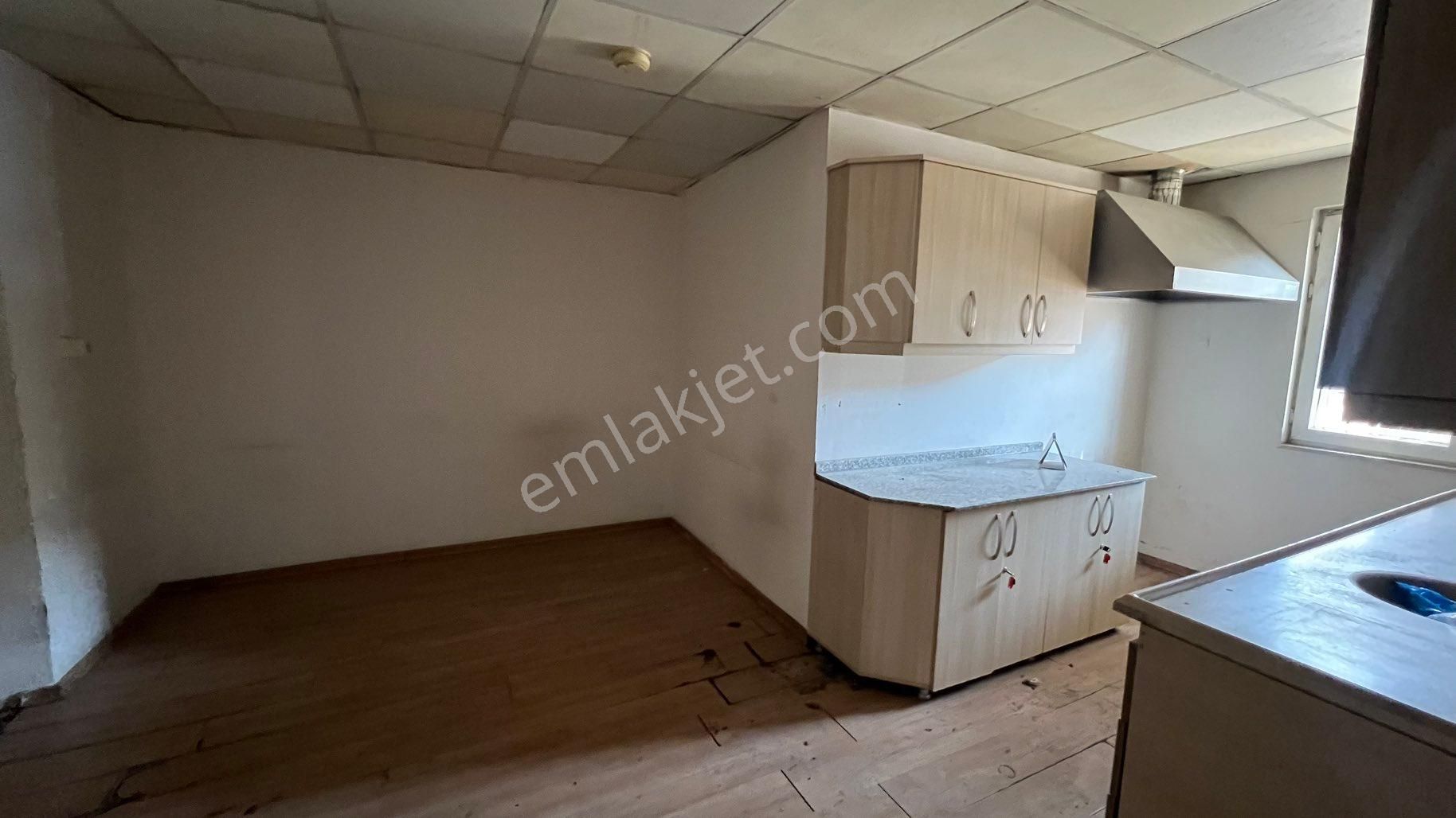 Zorlu'dan Demirciler Sitesinde D-400 E Yakın 1500 M2 Fab. Depo - Görsel 12