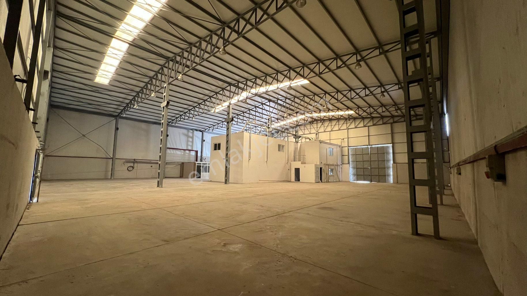 Zorlu'dan Demirciler Sitesinde D-400 E Yakın 1500 M2 Fab. Depo