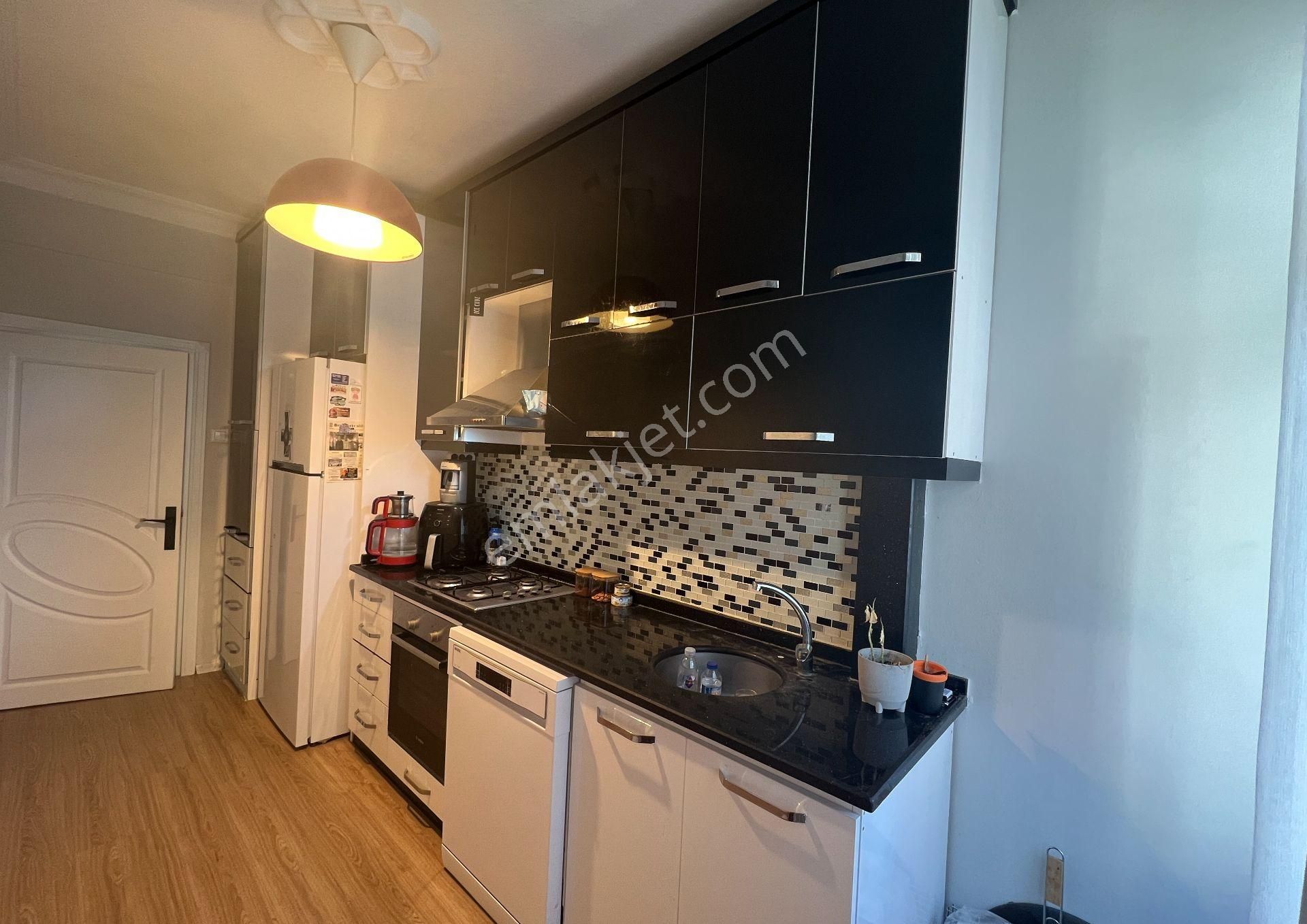 Denize Yürüme Mesafesinde İçi Yapılı Fırsat 3+1 Daire - Görsel 9