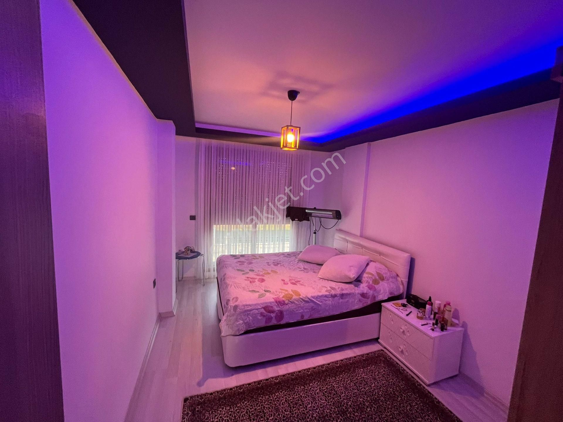 Seferihisar Cumhuriyette Havuzlu Sitede Geniş Bahçeli 3+1 Yazlık - Görsel 9