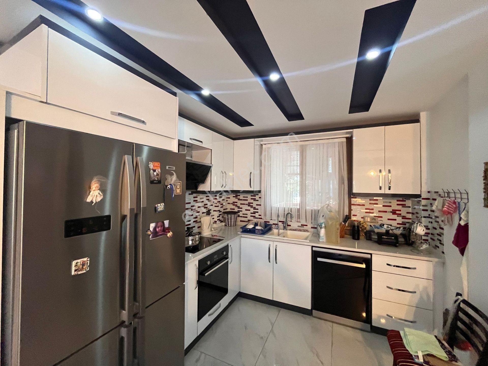 Seferihisar Cumhuriyette Havuzlu Sitede Geniş Bahçeli 3+1 Yazlık - Görsel 17