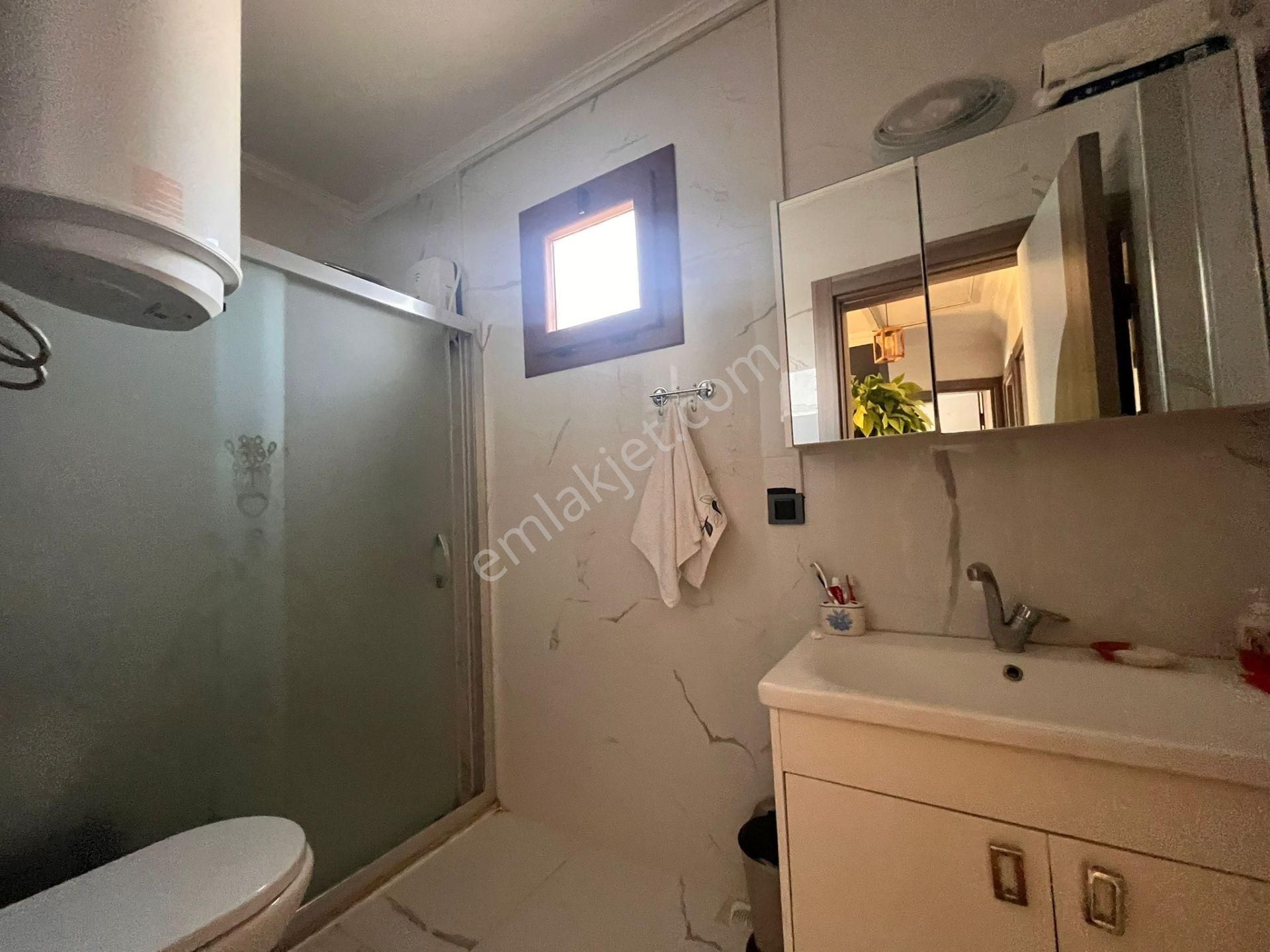 Seferihisar Cumhuriyette Havuzlu Sitede Geniş Bahçeli 3+1 Yazlık - Görsel 16