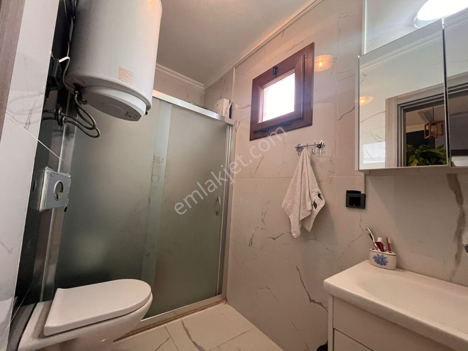 Seferihisar Cumhuriyette Havuzlu Sitede Geniş Bahçeli 3+1 Yazlık - Görsel 4