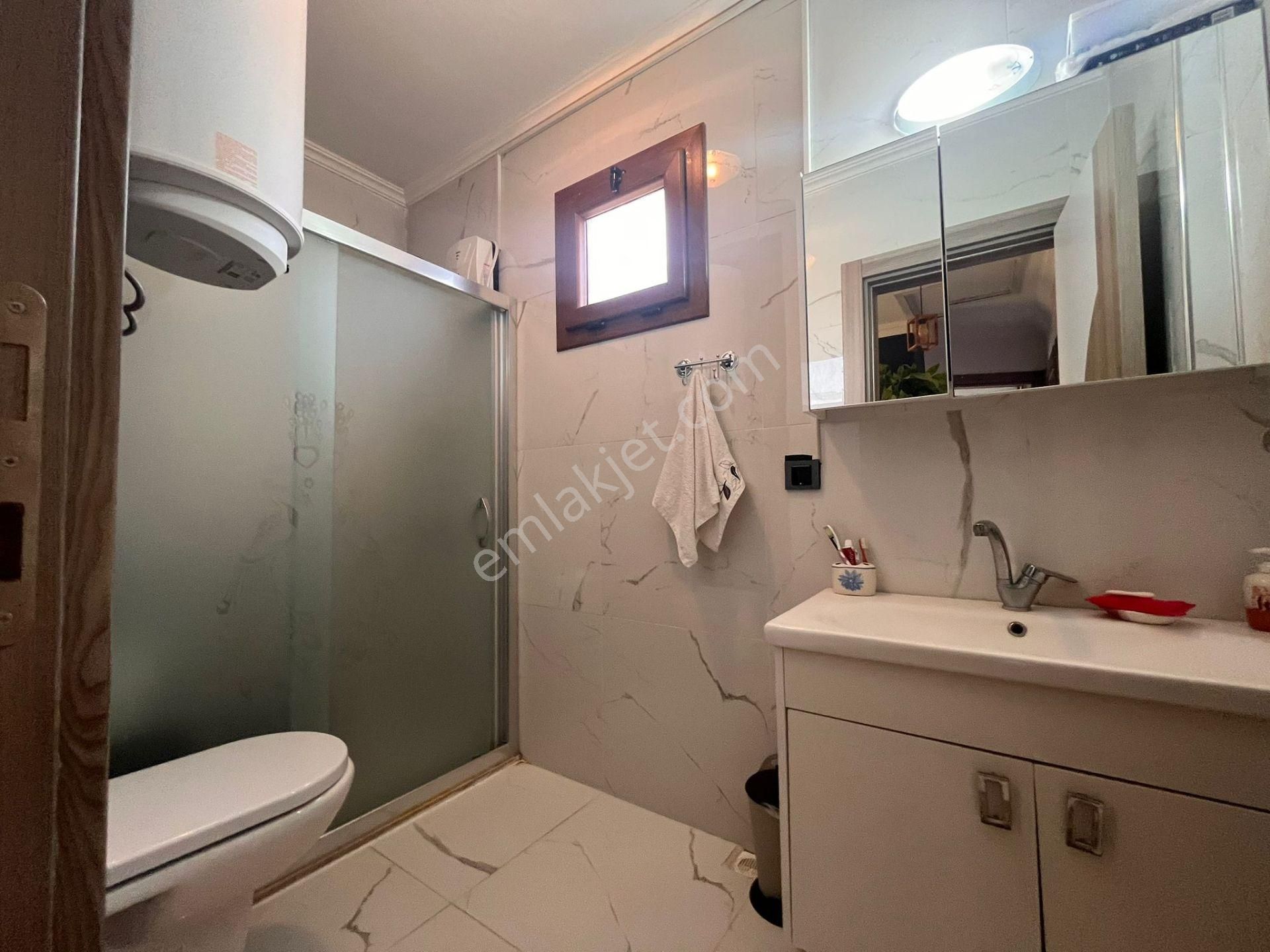 Seferihisar Cumhuriyette Havuzlu Sitede Geniş Bahçeli 3+1 Yazlık - Görsel 6