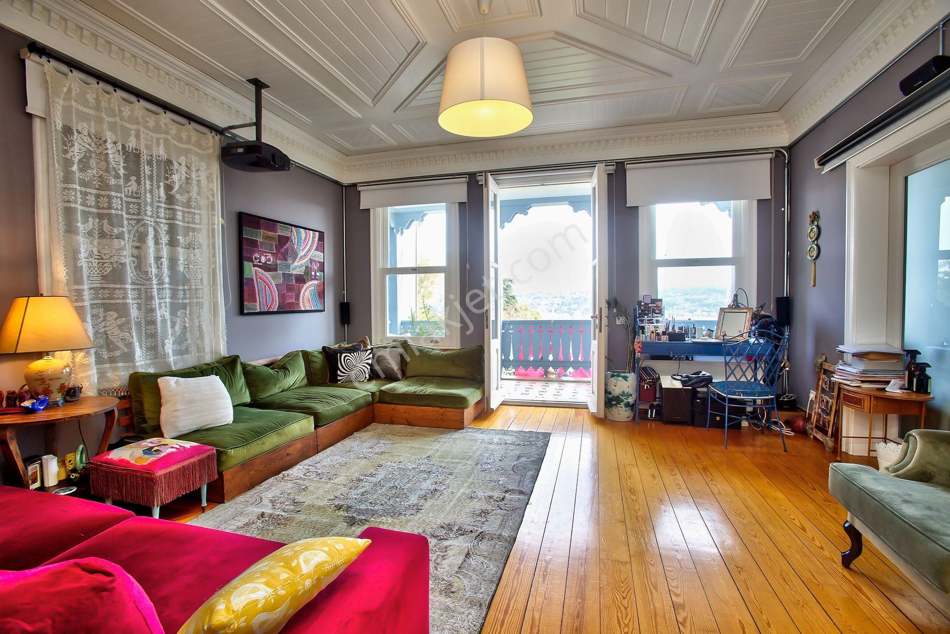 Emirgan Boyacıköy’de Yenilenmış Bahçeli & Havuzlu Tarihi Köşk - Görsel 12