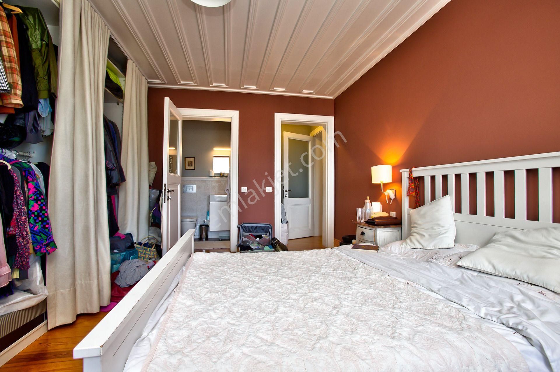 Emirgan Boyacıköy’de Yenilenmış Bahçeli & Havuzlu Tarihi Köşk - Görsel 20