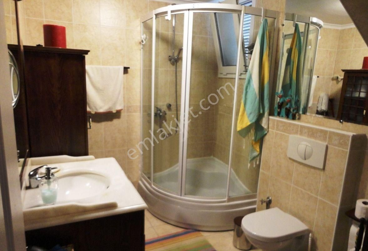 Bodrum Merkez’de, Kale Ve Deniz Manzaralı Bahçeli Dubleks Villa! - Görsel 4