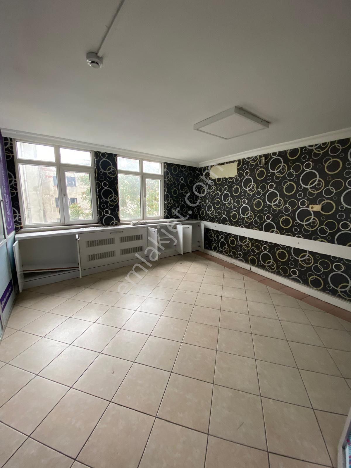 Gaziosmanpaşa Merkez Mahallesinde Her Kat 500m2 5 Katlı Binanın 4 Katı Kurumsal Kiralıktır - Görsel 9