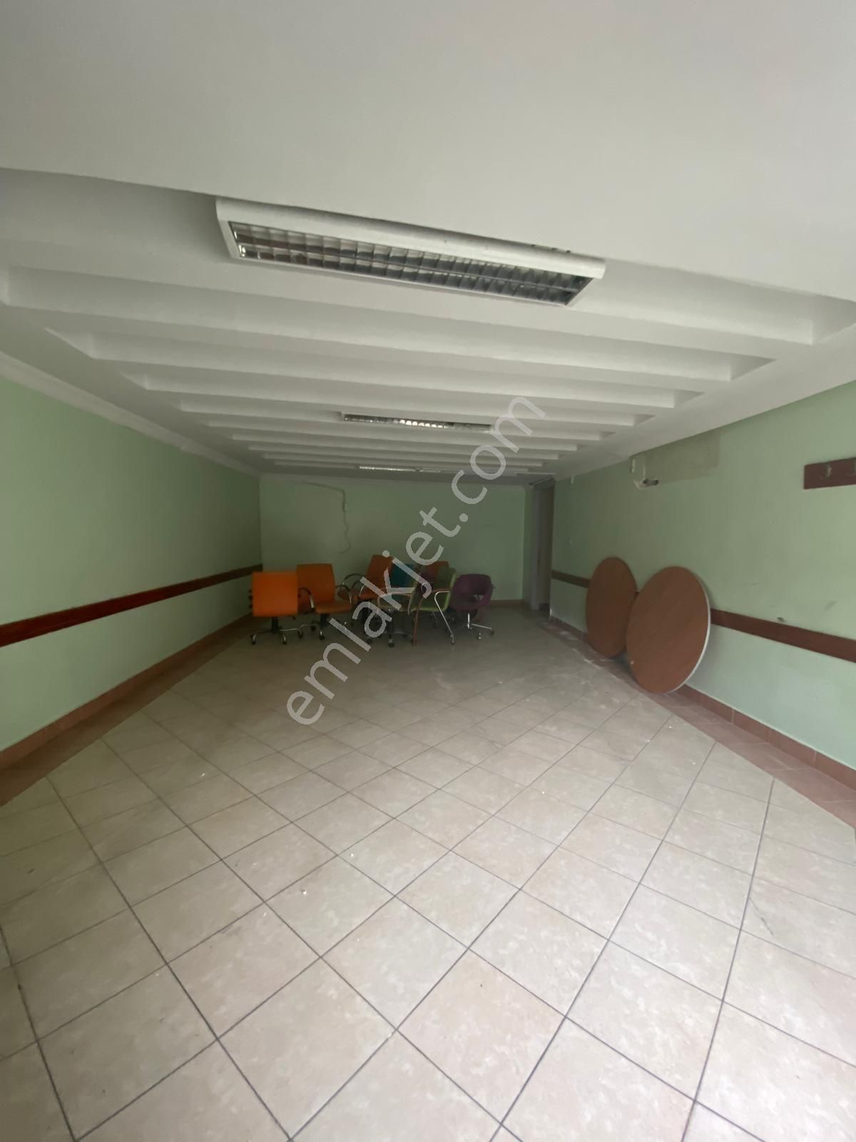 Gaziosmanpaşa Merkez Mahallesinde Her Kat 500m2 5 Katlı Binanın 4 Katı Kurumsal Kiralıktır - Görsel 3