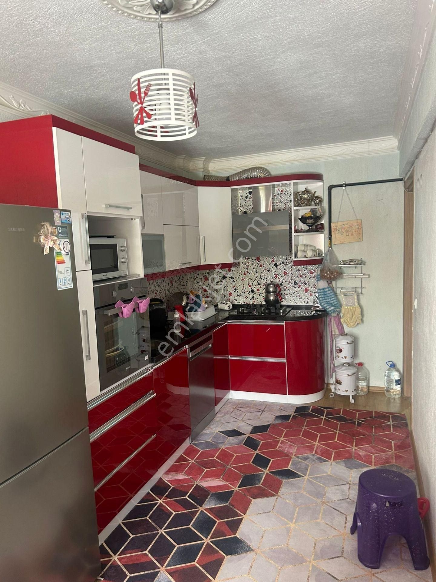 Gho Life Dan Pınarbaşı Gürpınar Mallesinde 1+1 Satlık Daire