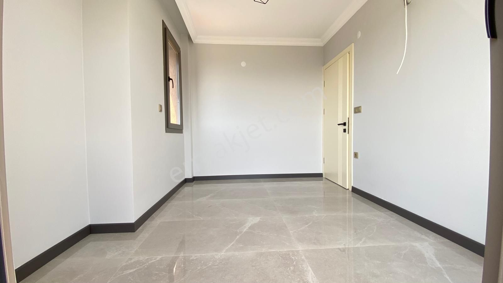 Didim Akbükte Hakim Tepede Full Manzaralı Lüks Villa - Görsel 35