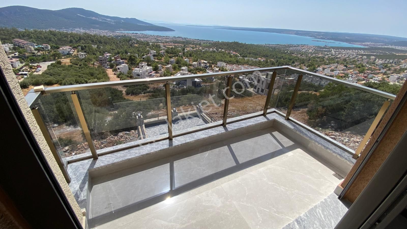 Didim Akbükte Hakim Tepede Full Manzaralı Lüks Villa - Görsel 13