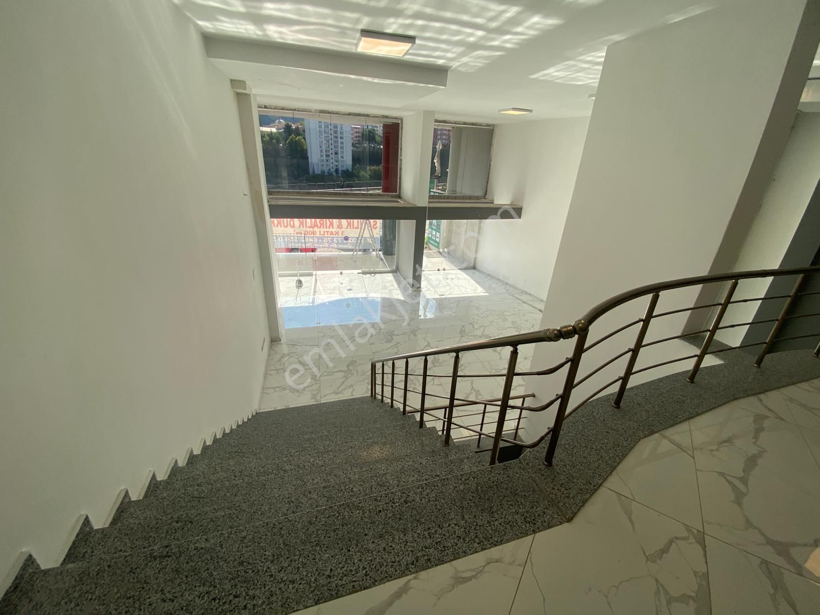 Trabzon'da Kiralık Dükkan - Görsel 21