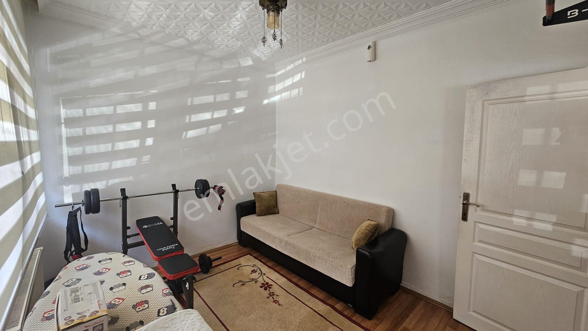 Ertuğrulgazi Mah Metroya Yürüme Mesafesinde Acil Satılık - Görsel 16