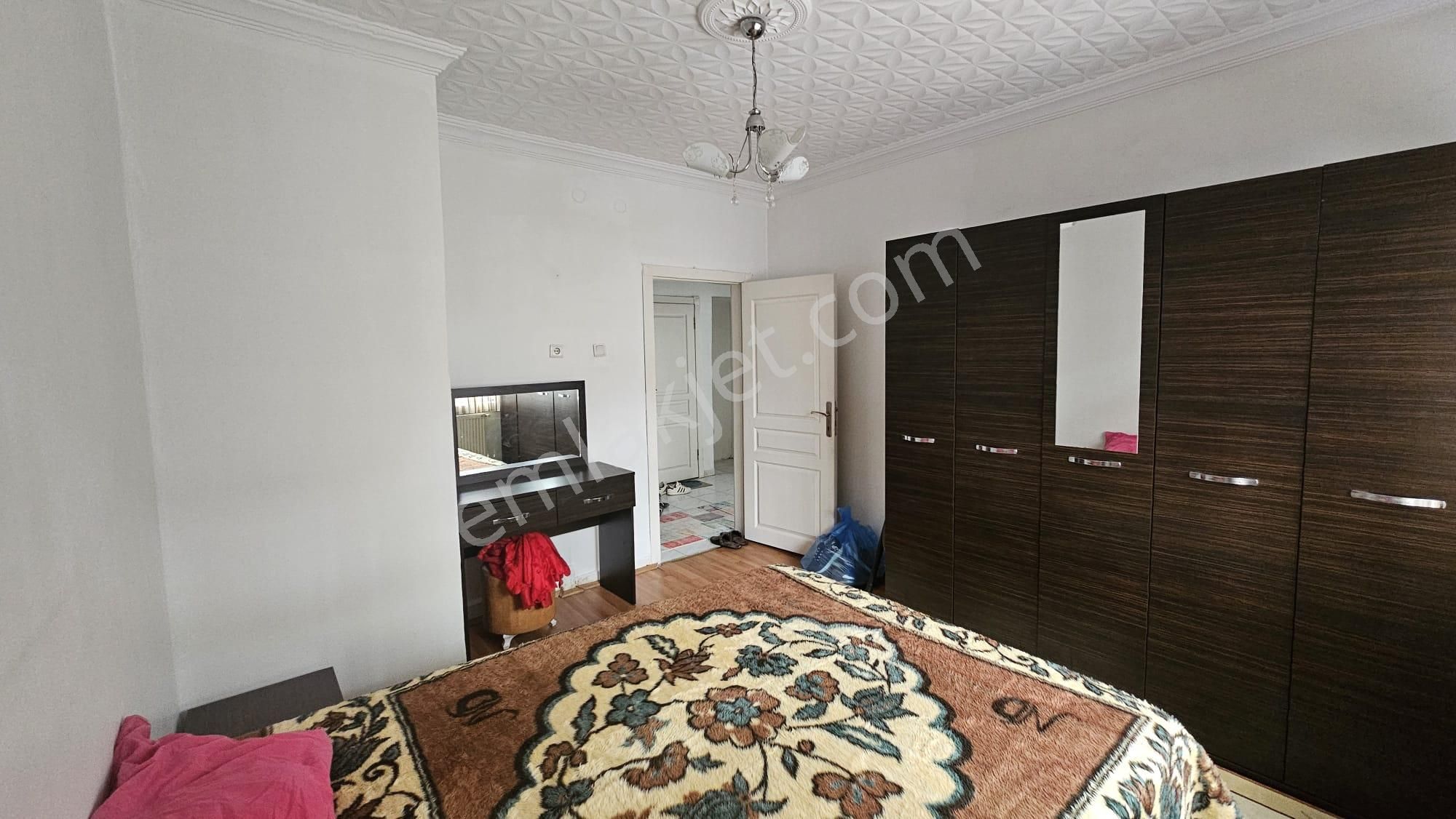 Ertuğrulgazi Mah Metroya Yürüme Mesafesinde Acil Satılık - Görsel 8