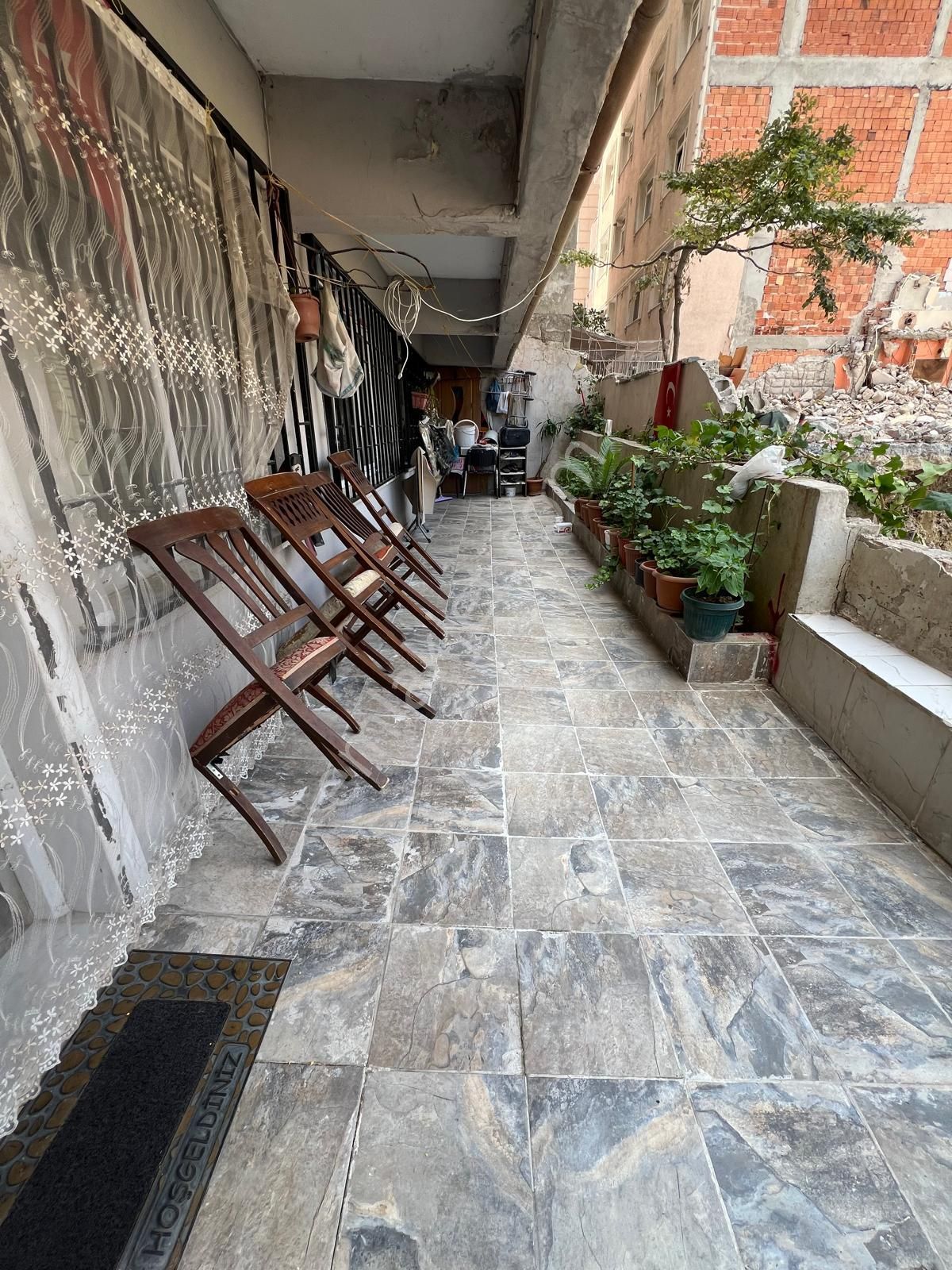 Gümüşpala Caddesine Yakın Uygun Fiyatlı 1+1 Bahçe Katı Daire - Görsel 18