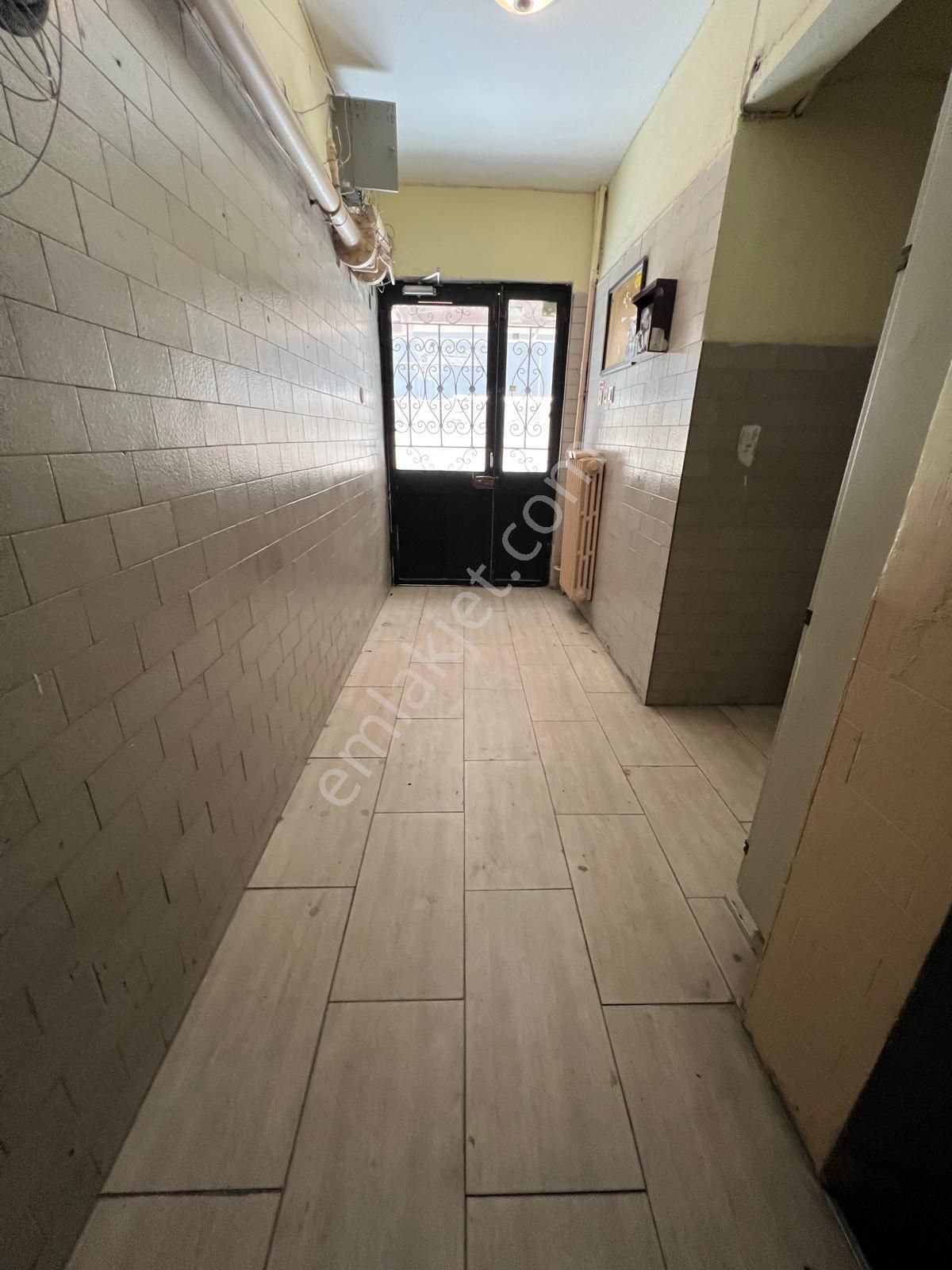 Gümüşpala Caddesine Yakın Uygun Fiyatlı 1+1 Bahçe Katı Daire - Görsel 19