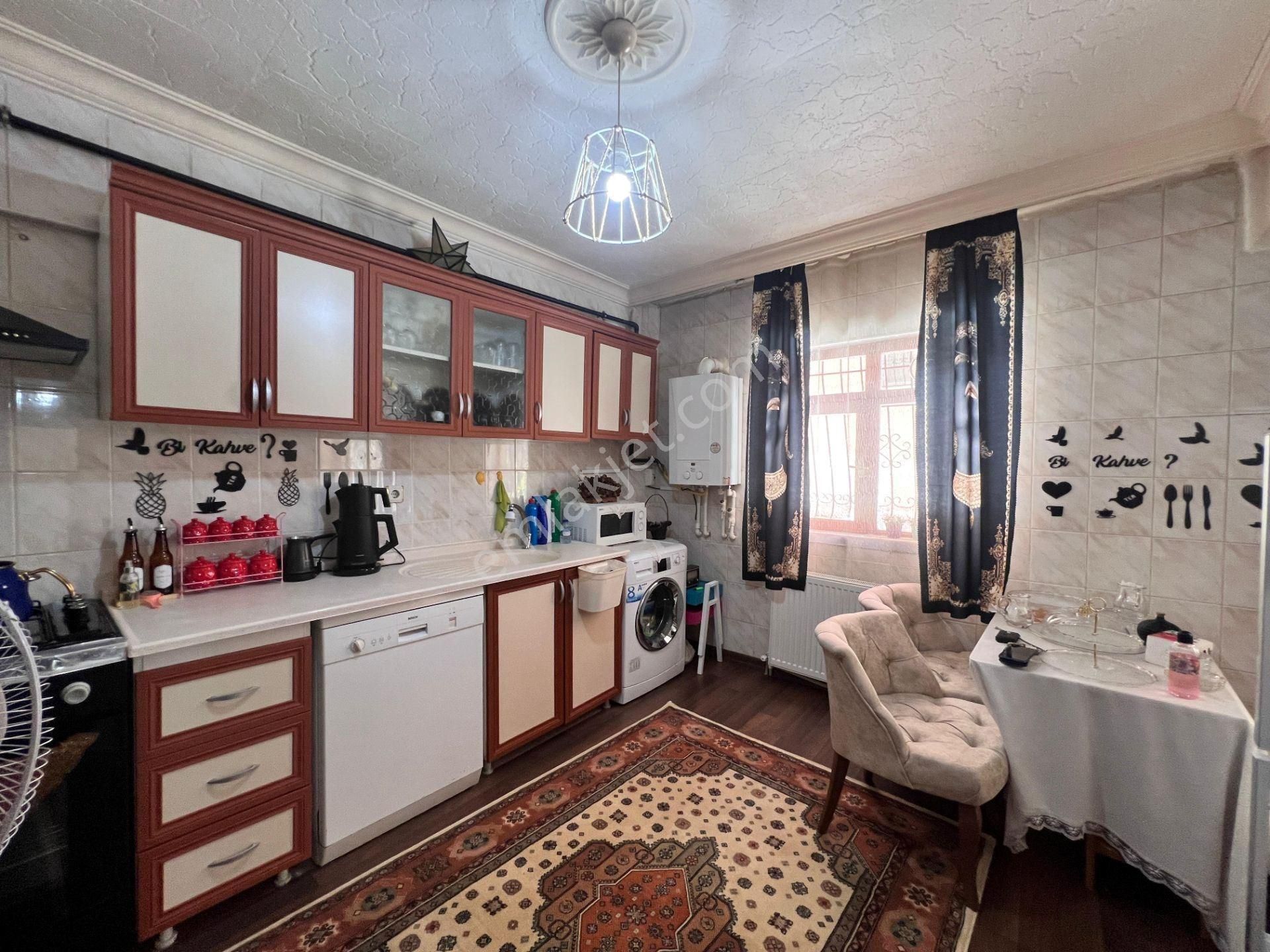 Turyap'tan Bağlarbaşı Cad. Yakını Okul Yanı 3+1 Dubleks Yapılı - Görsel 12