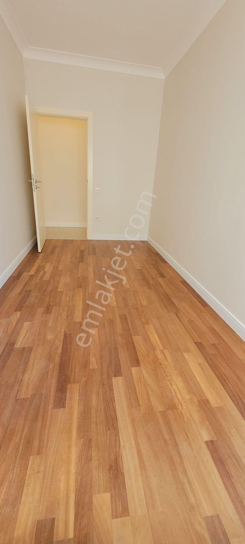 Suadiye Bağdat Caddesine 5.binada Balkonlu 3+1 Net 105m2 Satılık - Görsel 15