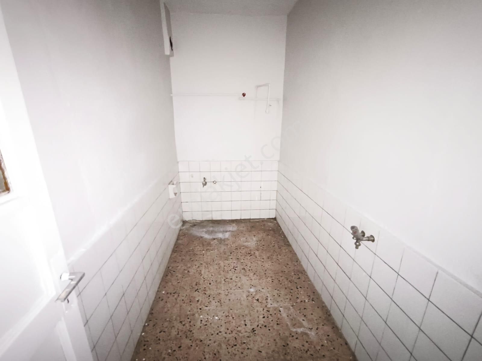 Esse My Home Dan Eski Askerlik Şubesi Karşısı 3 Katlı Mustakil Ev - Görsel 28