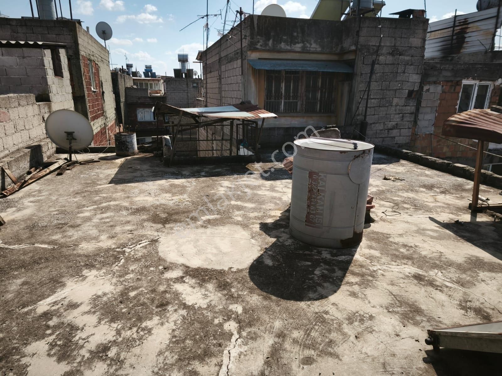 Esse My Home Dan Eski Askerlik Şubesi Karşısı 3 Katlı Mustakil Ev - Görsel 5