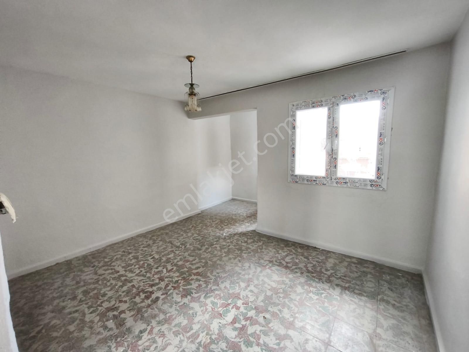 Esse My Home Dan Eski Askerlik Şubesi Karşısı 3 Katlı Mustakil Ev - Görsel 10