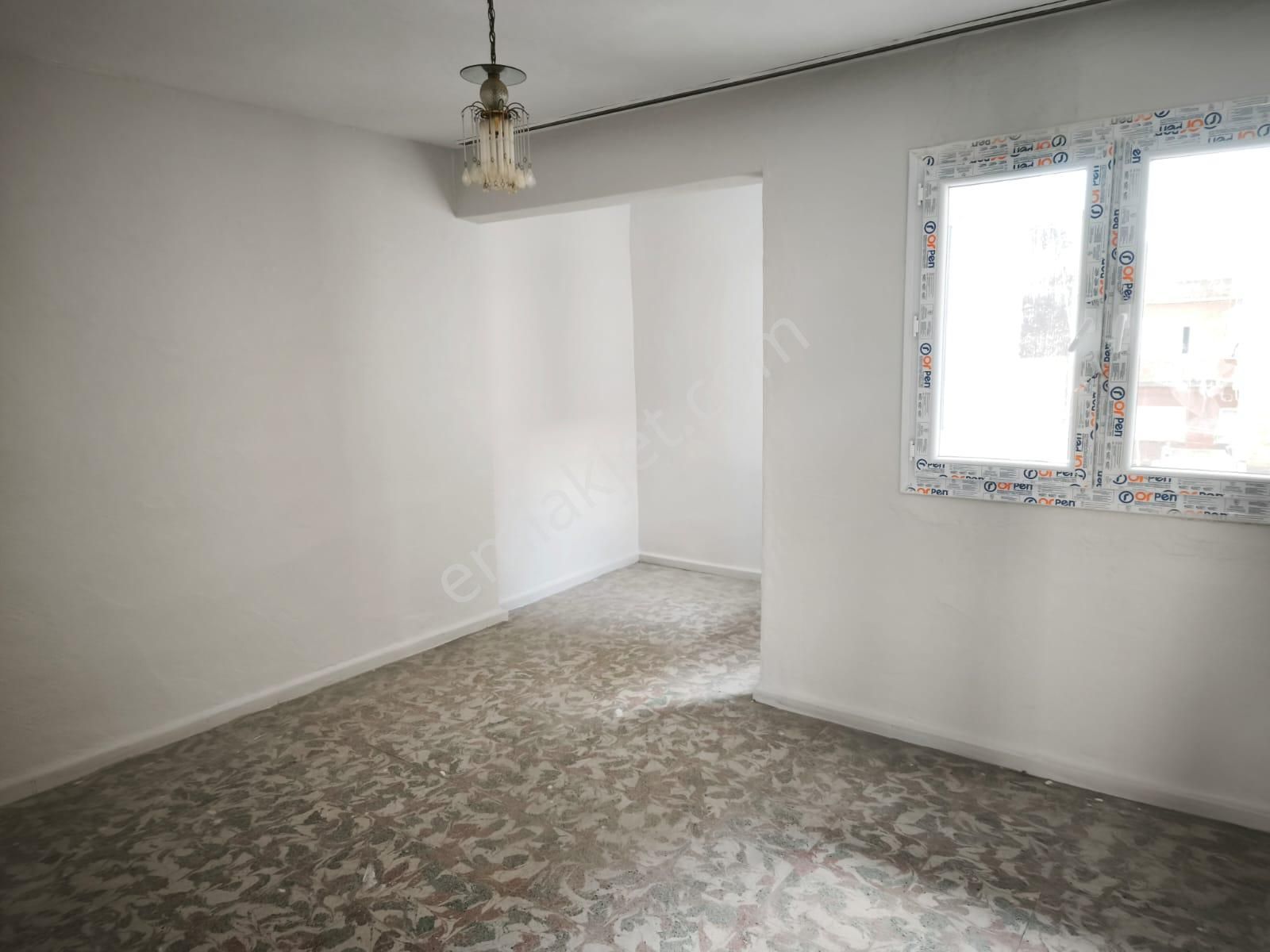 Esse My Home Dan Eski Askerlik Şubesi Karşısı 3 Katlı Mustakil Ev - Görsel 9