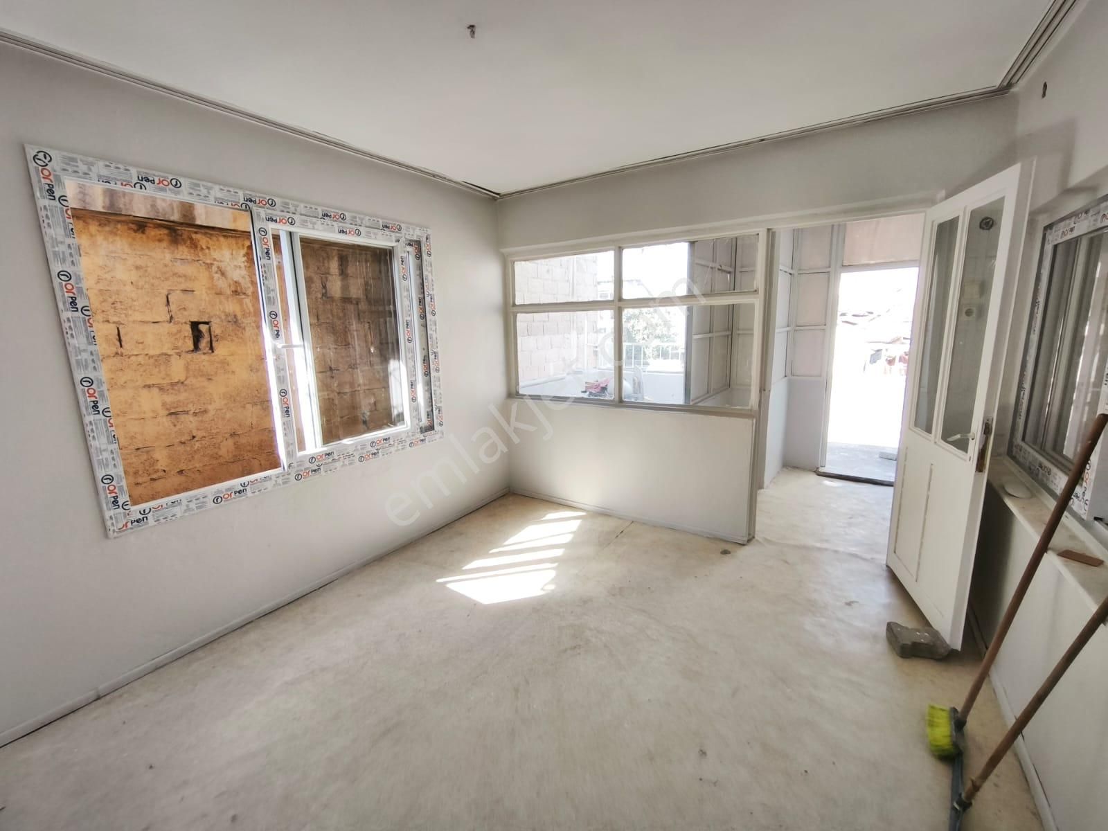 Esse My Home Dan Eski Askerlik Şubesi Karşısı 3 Katlı Mustakil Ev - Görsel 19