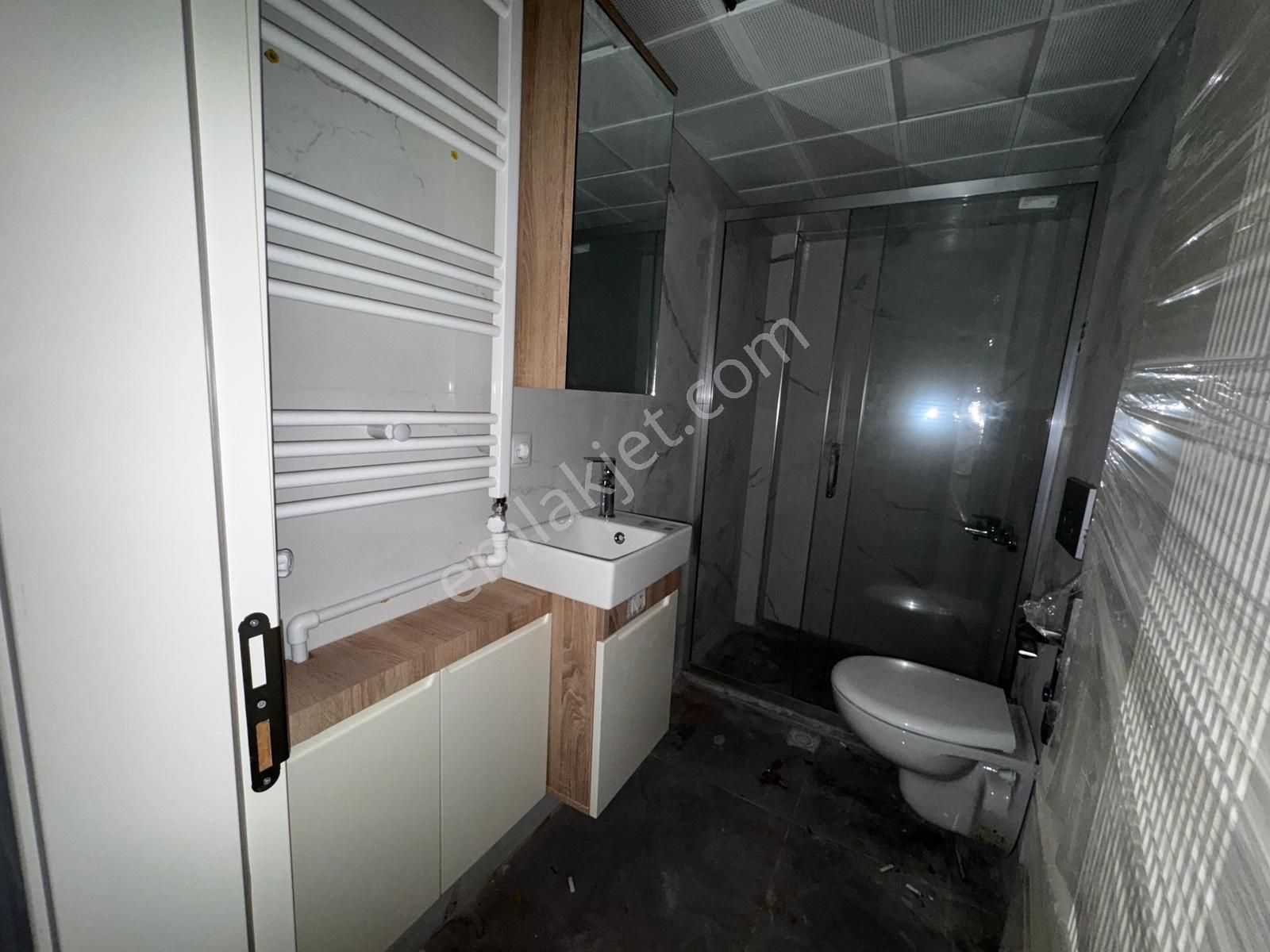 Atatürk Mahallesinde 3+1 Lüks Daire - Görsel 12