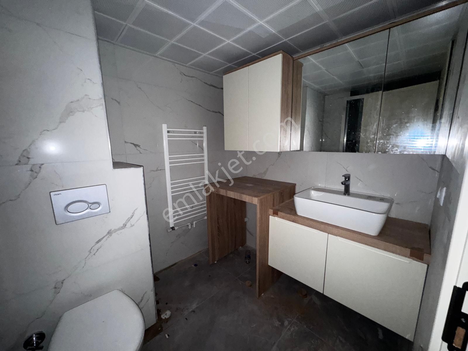 Atatürk Mahallesinde 3+1 Lüks Daire - Görsel 13