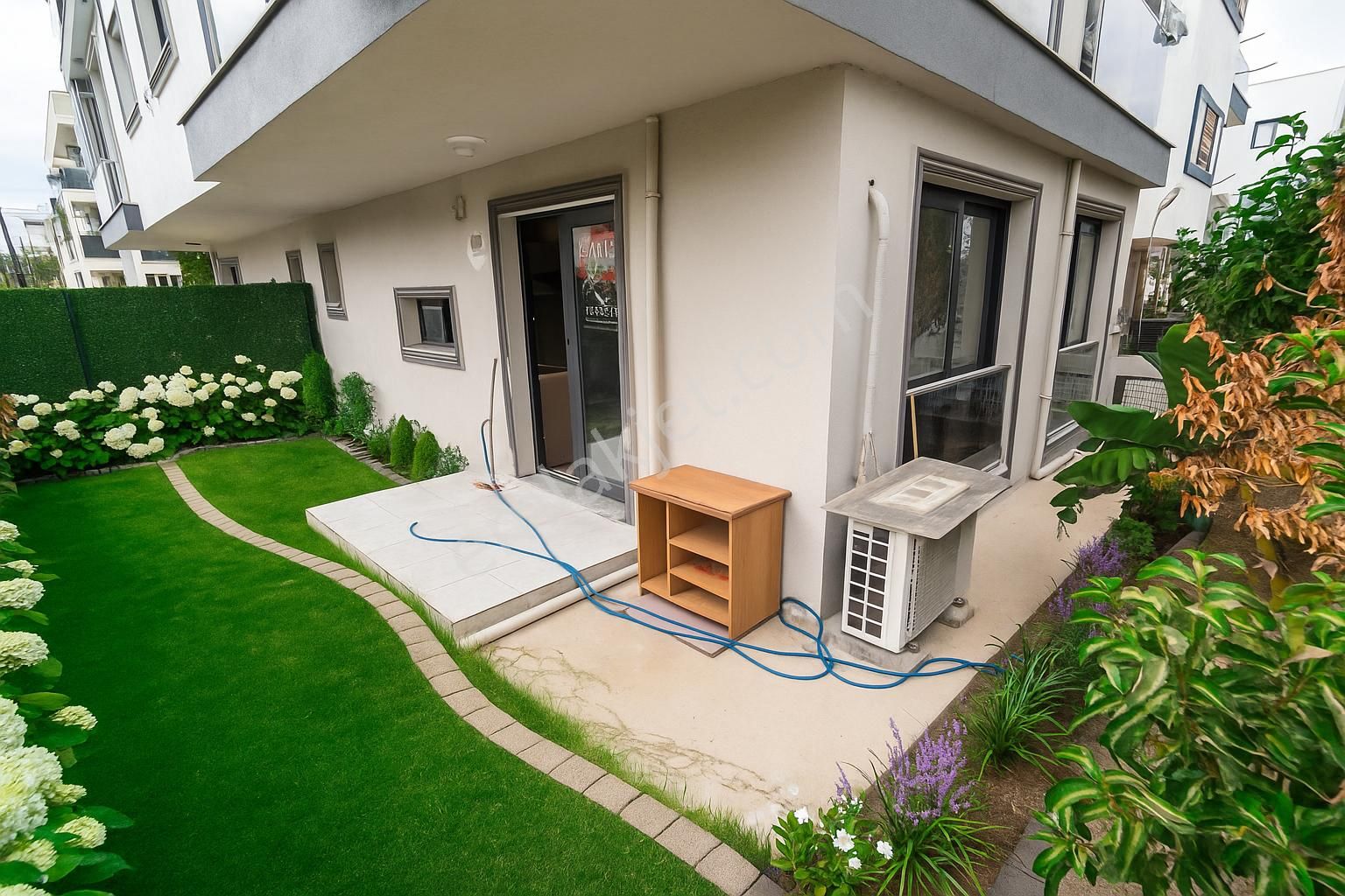 Bodrum Mumcular Merkez'de 2+1 Satılık Bahçe Katı - Görsel 2