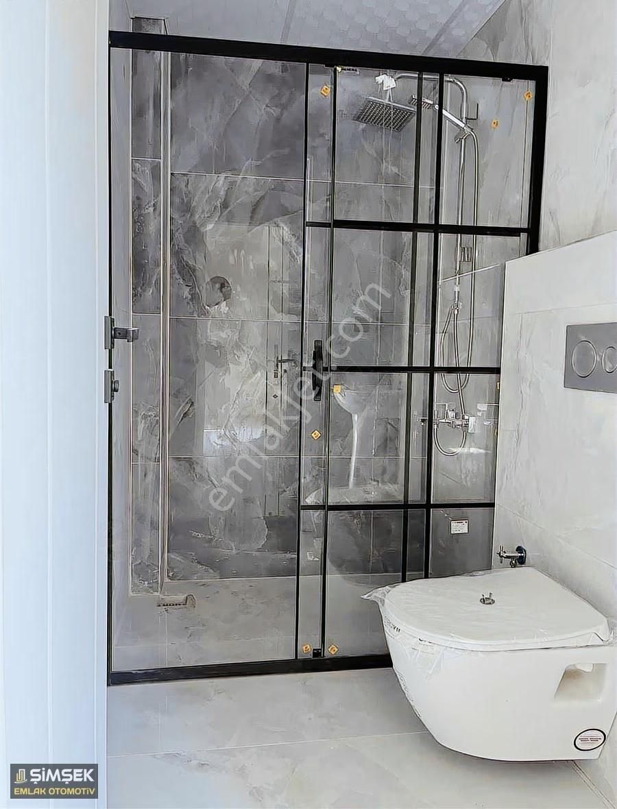 Altı Yol Civarı Uluırmak Mezarlığı Karşısı 4+1 Lüks Daire - Görsel 12