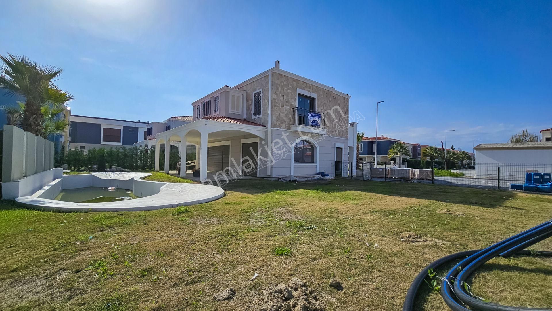 Kuşadası Storia Da Bağımsız Natamam Müstakil Villa 5+2 - Görsel 25