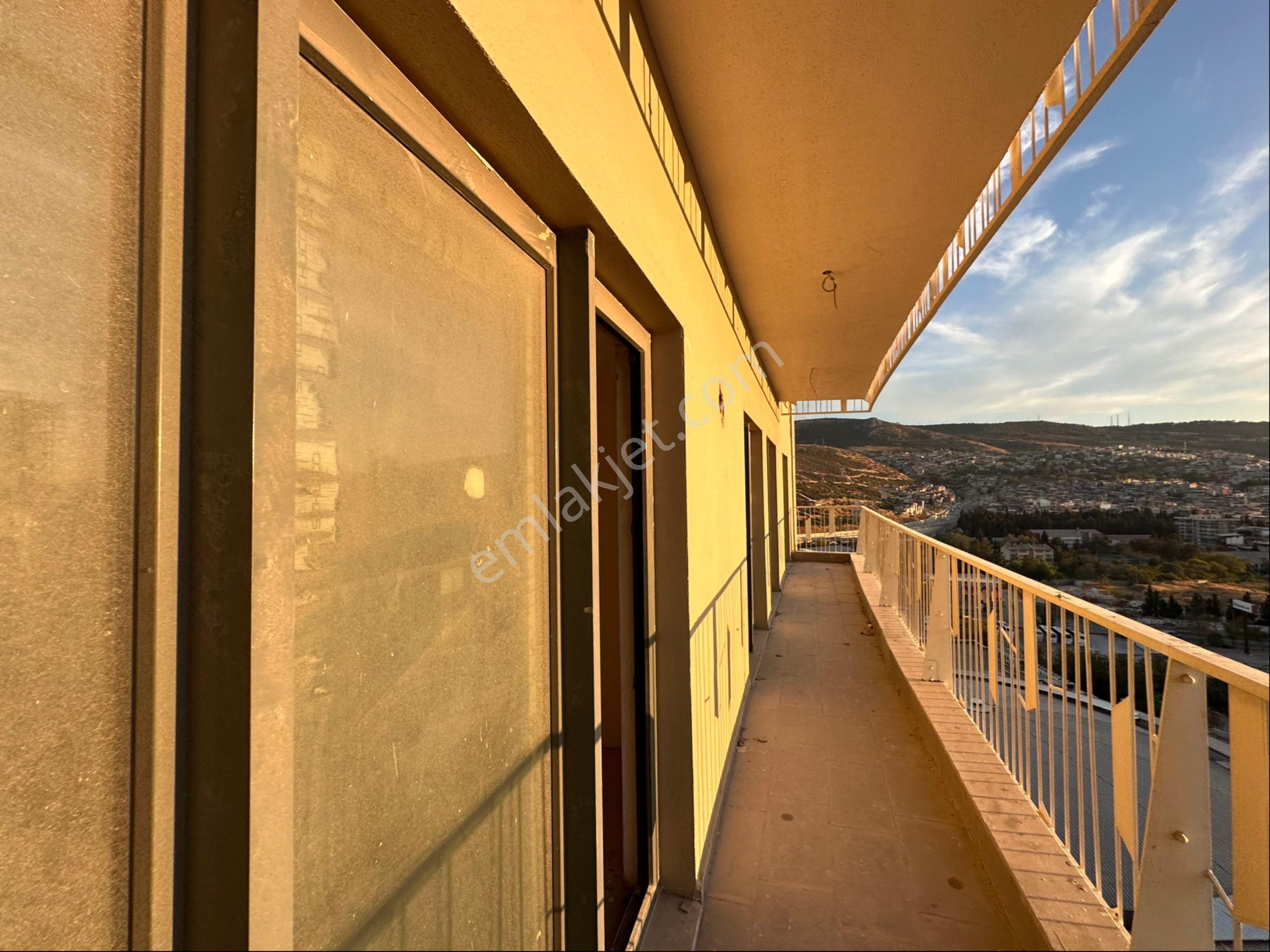 Bornova Poınt Resıdence Satılık 3+1 Daire - Görsel 24