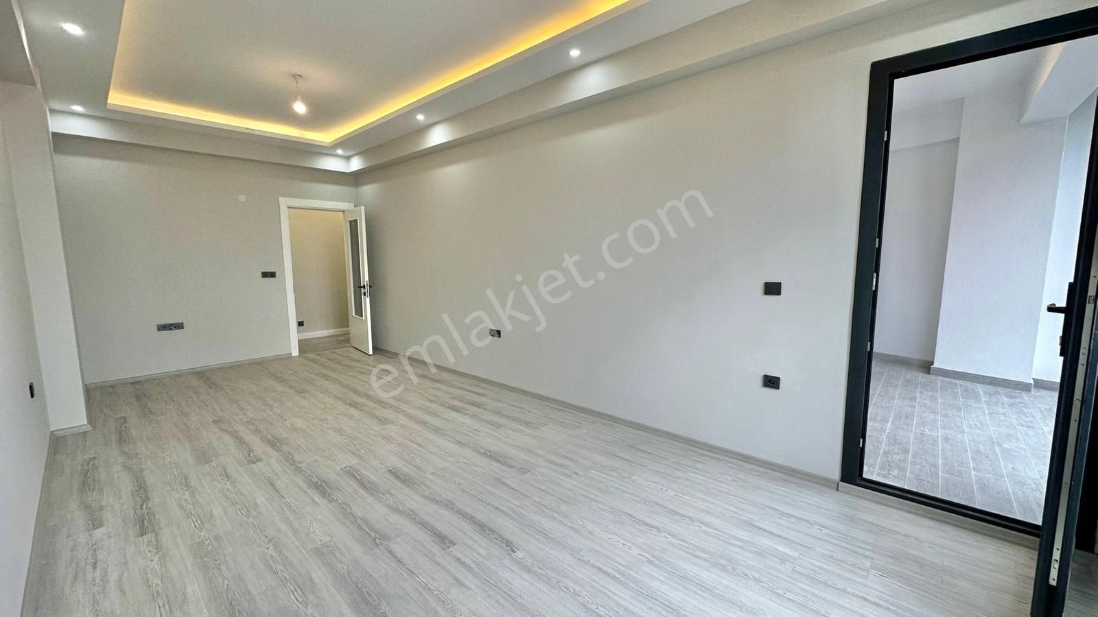 Onur Yıldırımdan Kadıköyde 3+1 Şahane Daire - Görsel 29