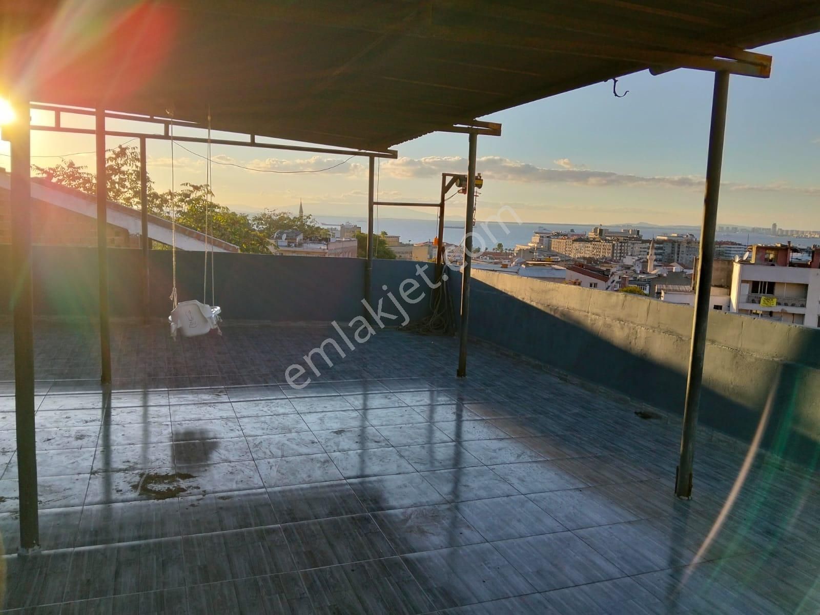 3 Katlı Teraslı Caddeye Yakın Satılık Müstakil Köşe Bina - Görsel 6