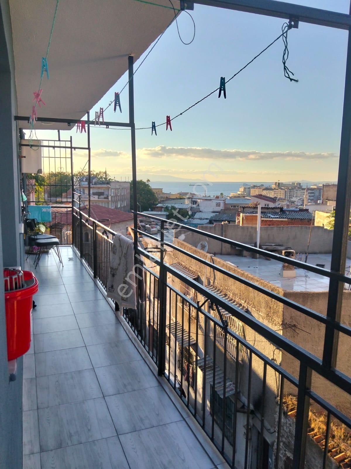 3 Katlı Teraslı Caddeye Yakın Satılık Müstakil Köşe Bina - Görsel 15