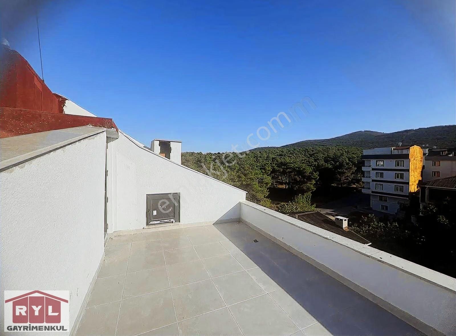 Sancaktepe Veysel Karani Mah Geniş Satılık Boş 5+1 Üst Dubleks - Görsel 6