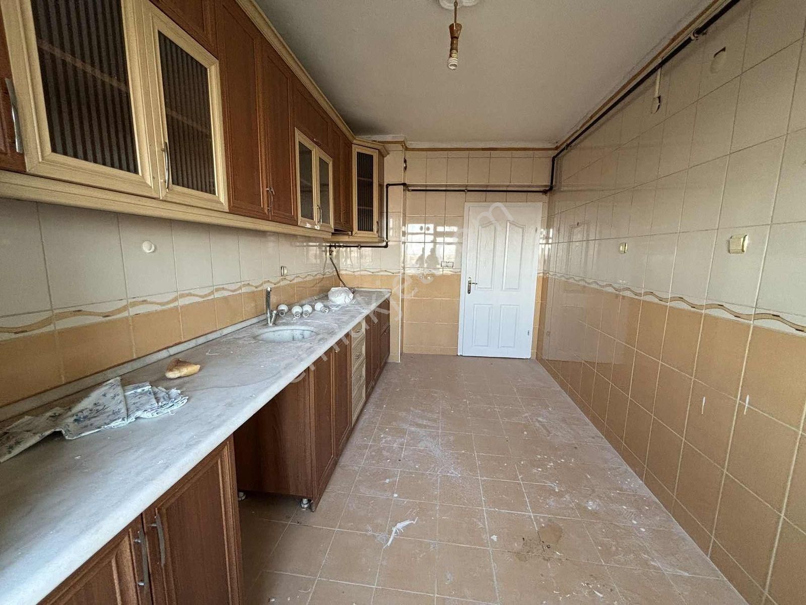 Şehitlik Mahallesi 5+1 Kiralık Dubleks - Görsel 10