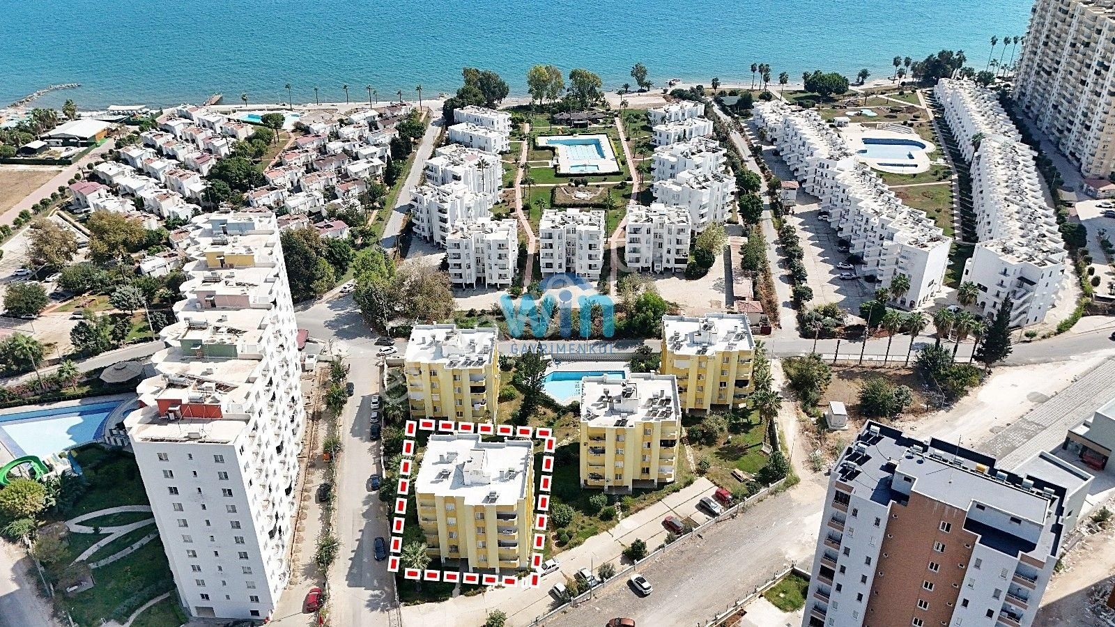 Win'den Çeşmeli'de Denize Yakın Mesafede Satılık Site İçi 3+1 - Görsel 27