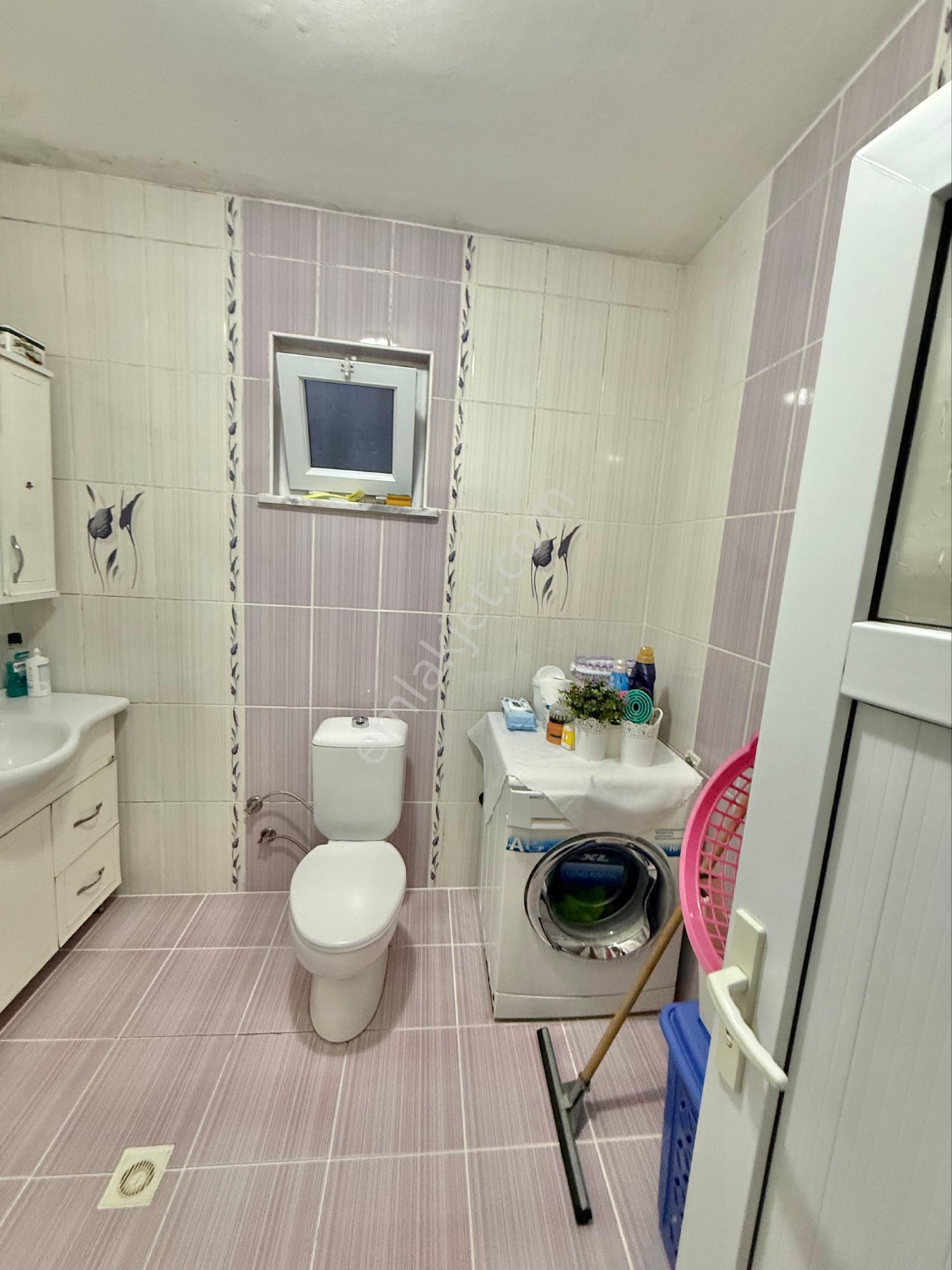 Vb Gayrimenkul Bağlarbaşın'da Satılık 3 Katlı Müstakil Bina - Görsel 10