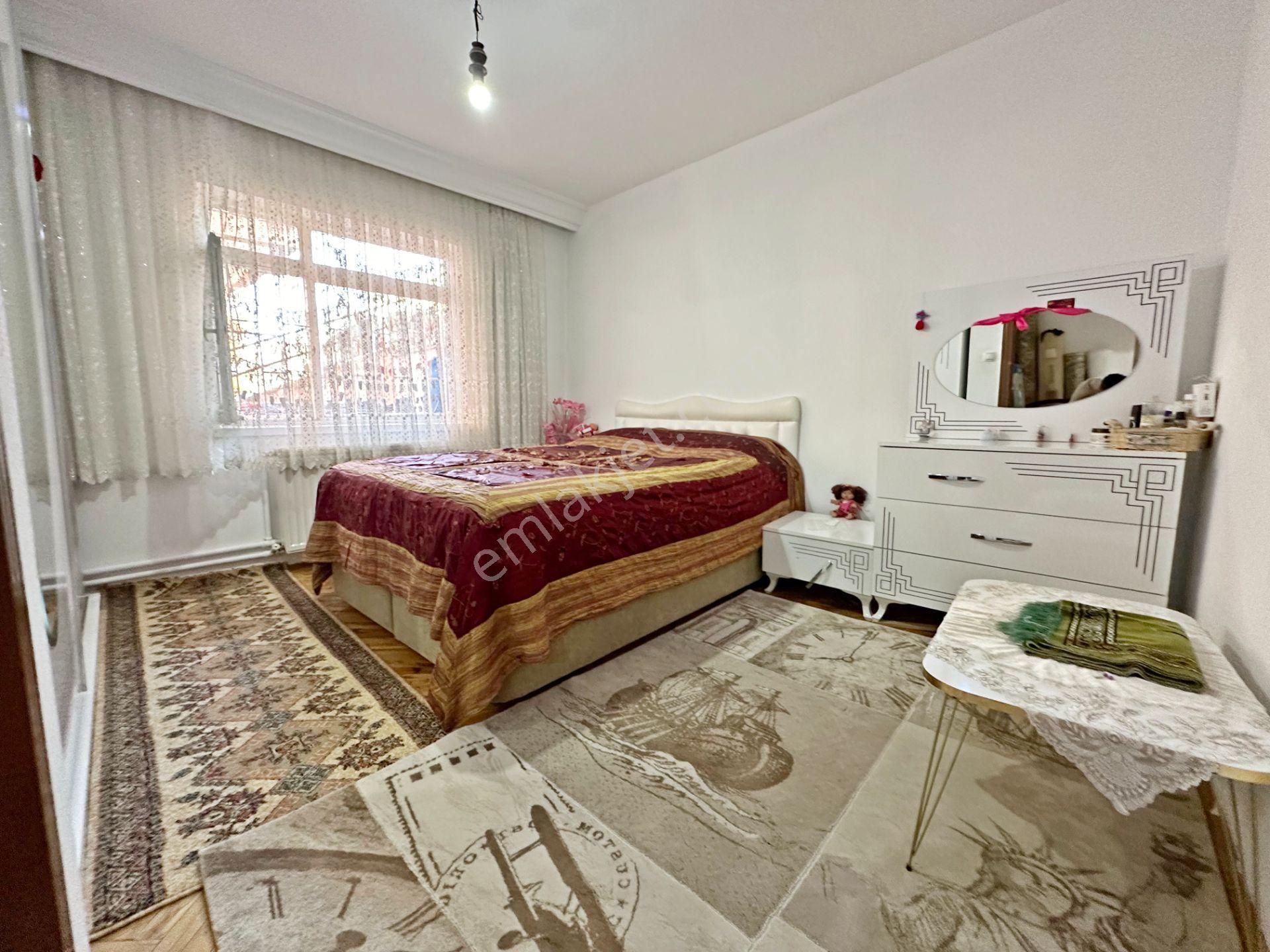 Etlik Anadolu Lisesi Yakını Esertepe'de 3,5+1 Kilerli Satılık Daire 1.katta Bağımsız Salon - Görsel 24