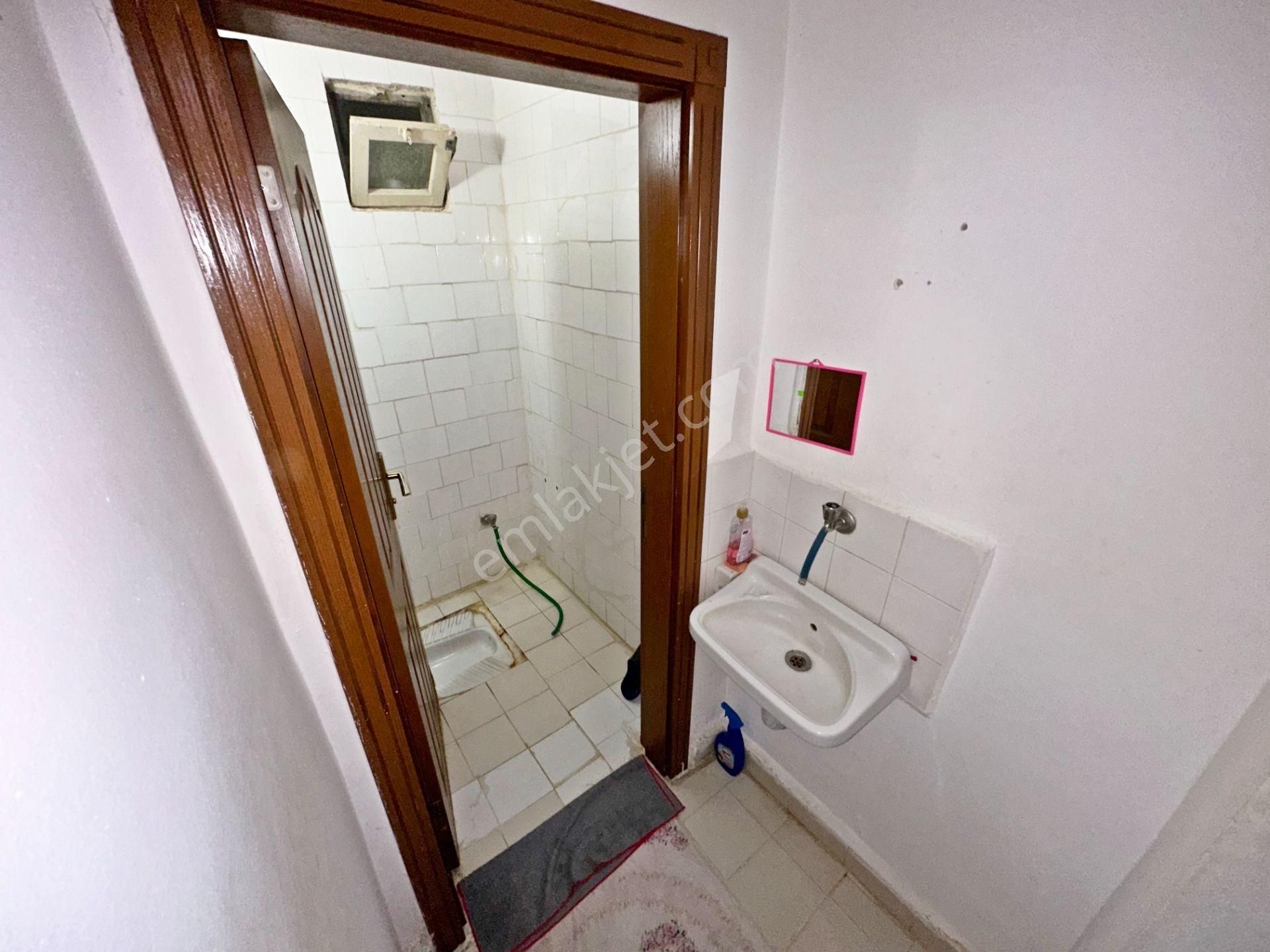 Etlik Anadolu Lisesi Yakını Esertepe'de 3,5+1 Kilerli Satılık Daire 1.katta Bağımsız Salon - Görsel 35