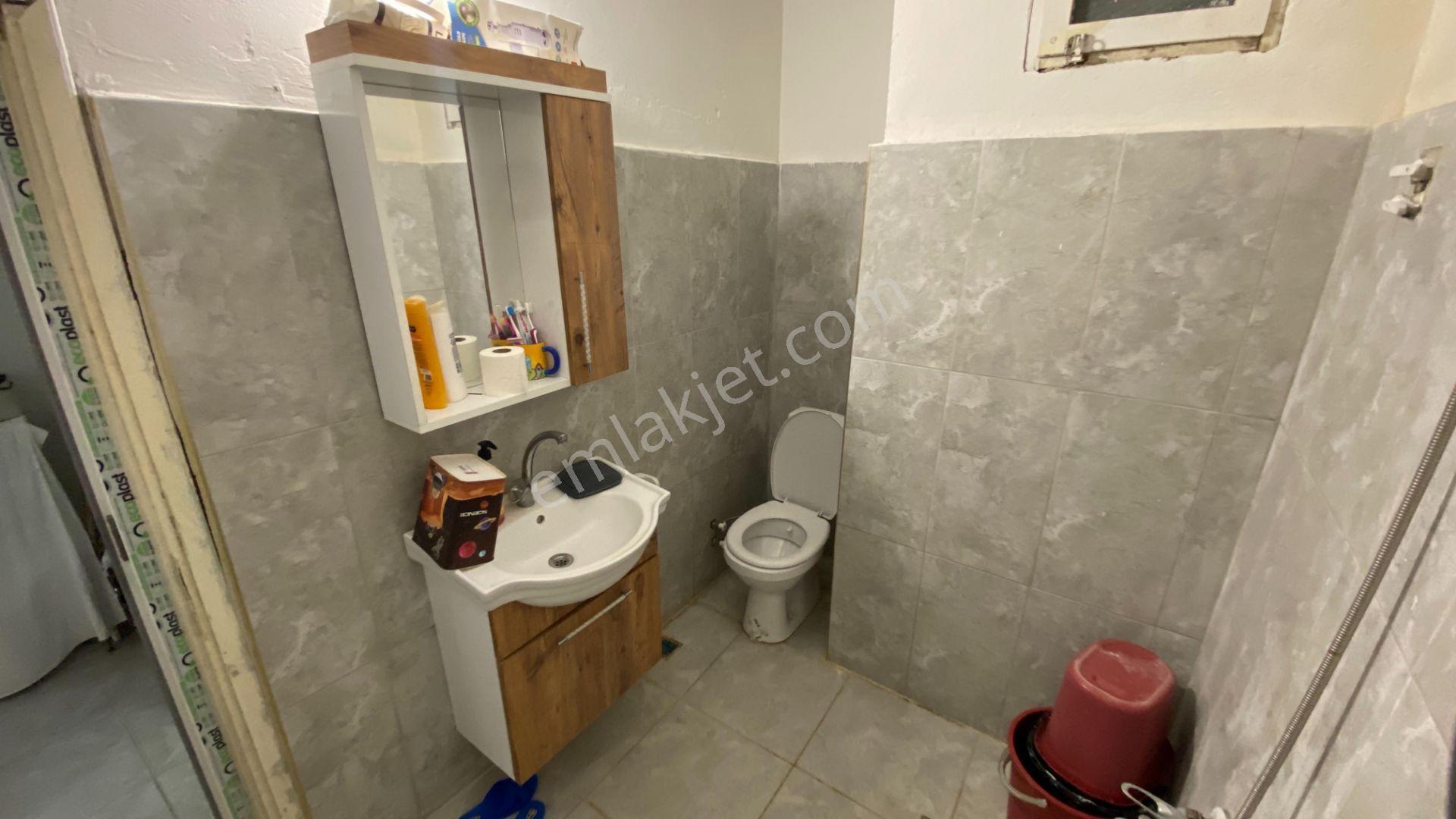 Kızkalesi'nde Eşyalı Satılık 1+1 Daire - Görsel 11