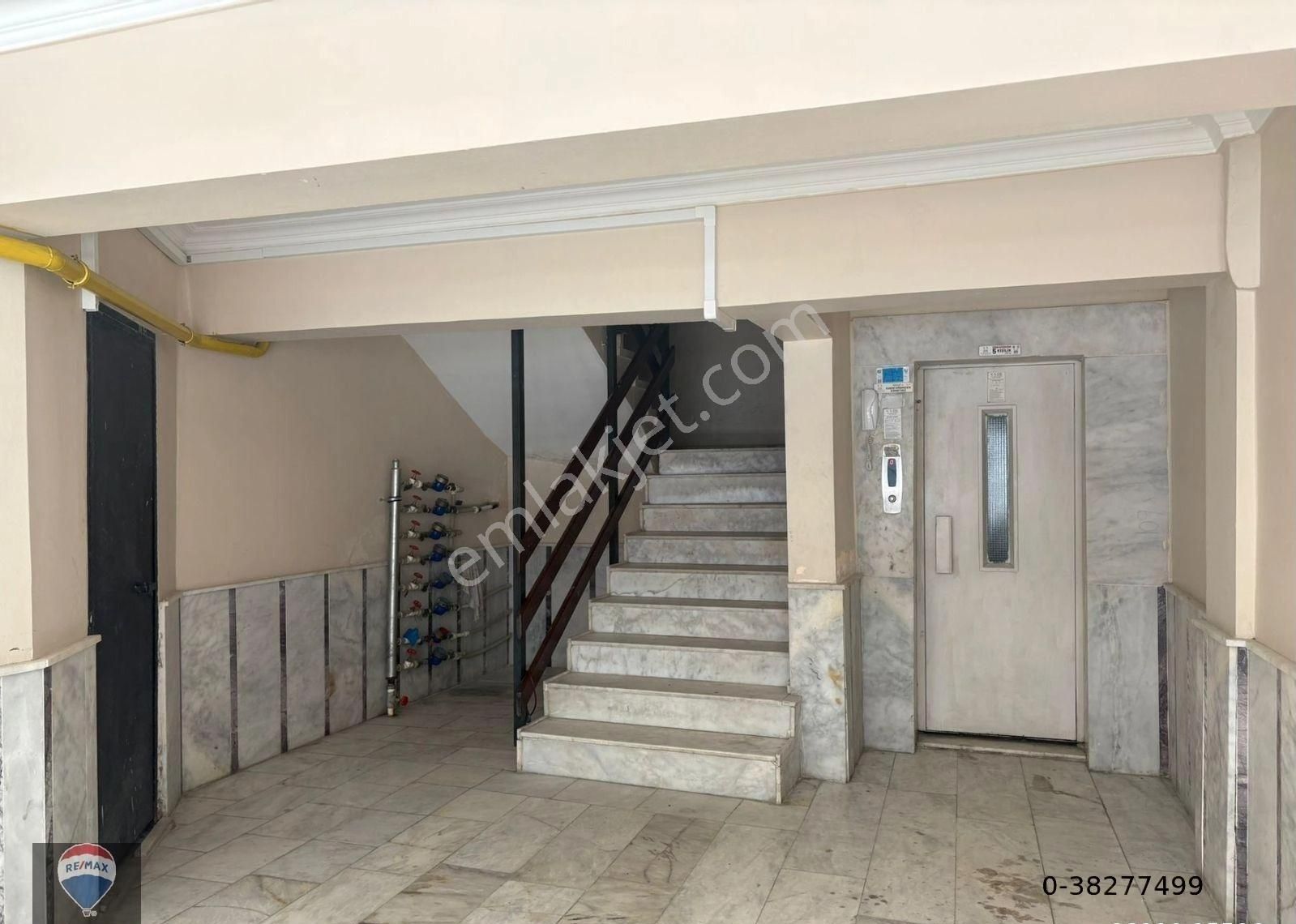 Söke Konak Mahallesinde Merkezi Lokasyonda Satılık Daire - Görsel 6