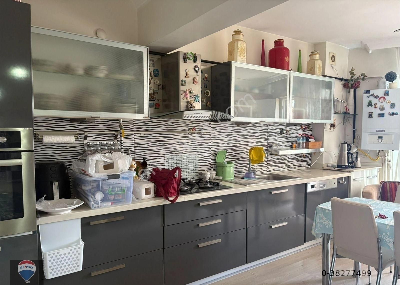 Söke Konak Mahallesinde Merkezi Lokasyonda Satılık Daire - Görsel 8