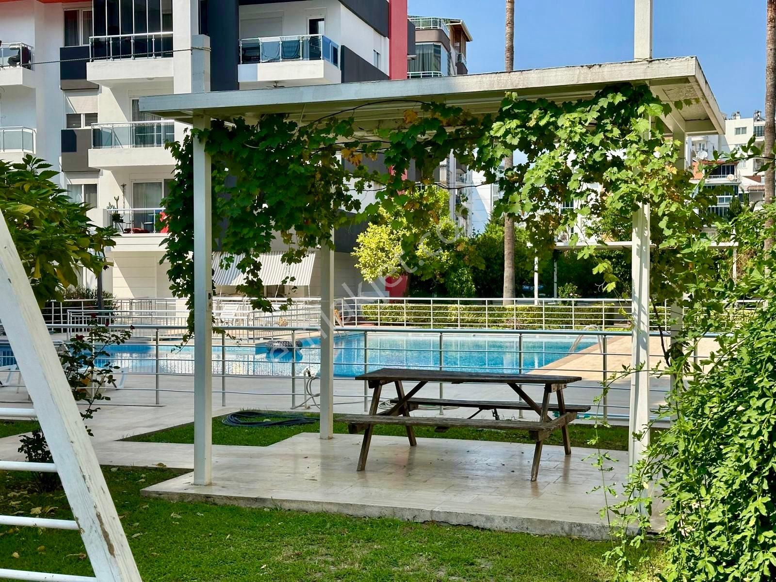 Turvilla'dan Konyaaltı Hurma Royal Residencede 1+1 Kiralık Daire - Görsel 4